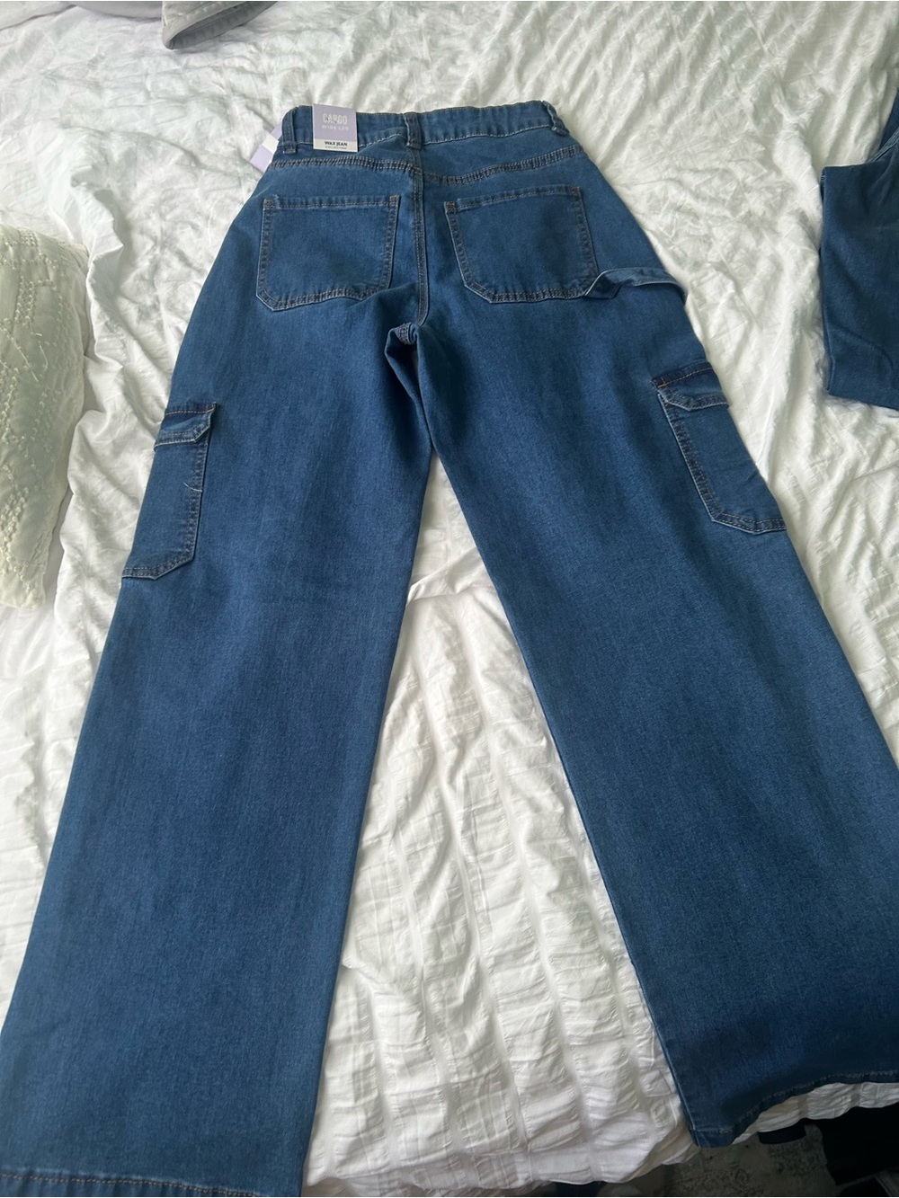 Caslon Relaxed Wide-Leg Cargo Jeans in Denim Blue